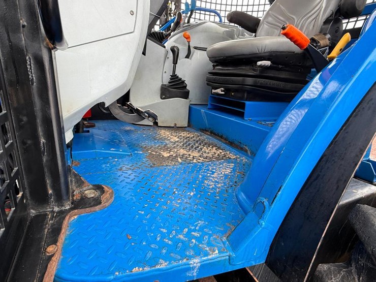 new-holland-ts6.120-image-42