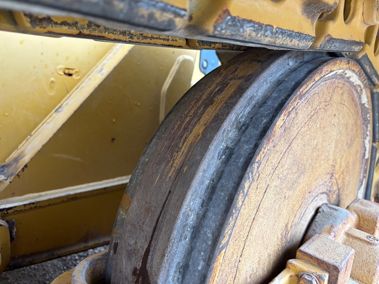 deere-650h-lgp-image-10