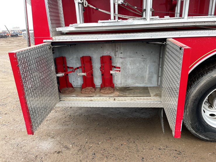 1991-peterbilt-377-image-15