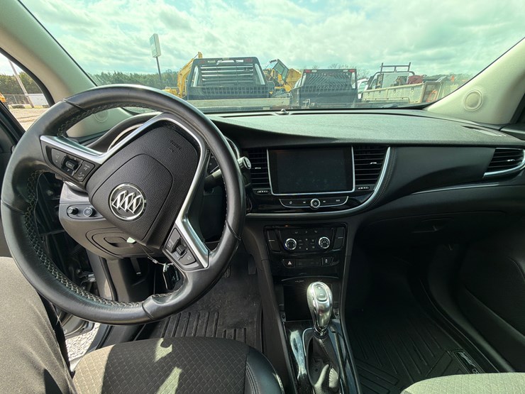 2019-buick-encore-image-17