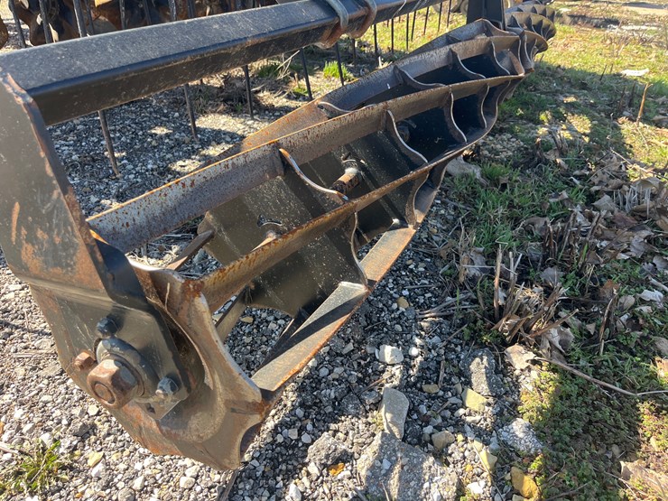 #5041-•-2015-salford-1200i-image-19