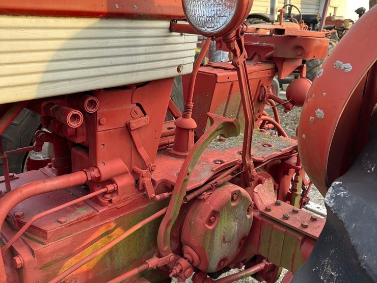 farmall-560-diesel-turbo-(sn#-5?490)-(hess)-image-14