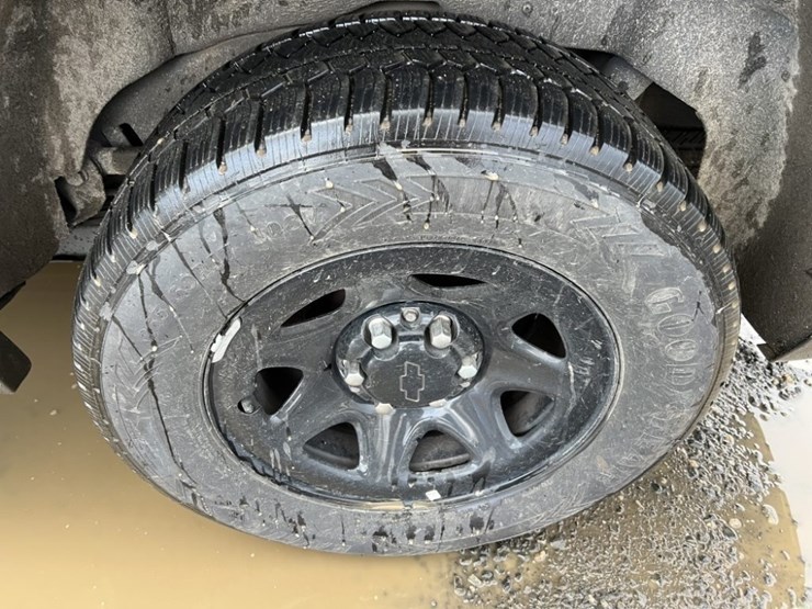 2018-chevrolet-tahoe-image-21