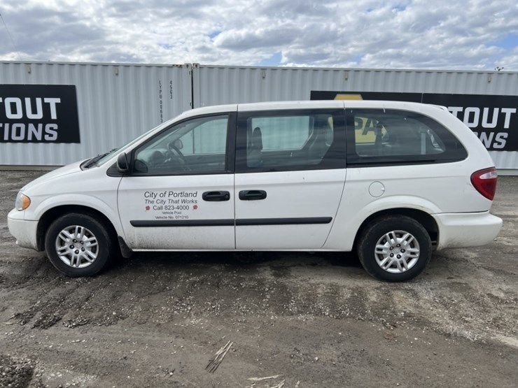 2007-dodge-grand-caravan-image-7