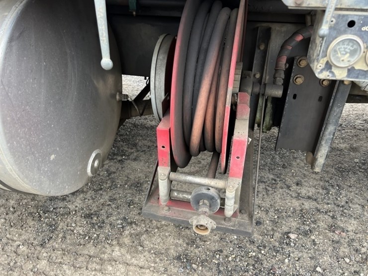 2008-vactor-2110-image-17