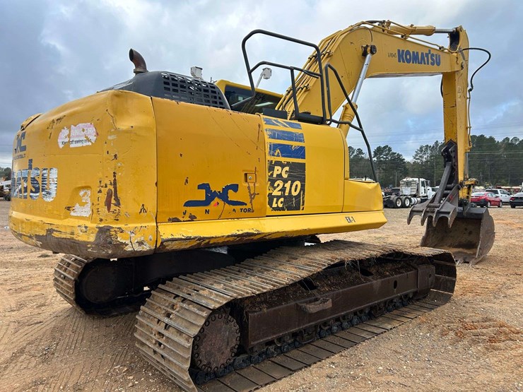 2015-komatsu-pc210-lc-10-image-8
