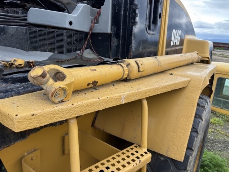 2006-caterpillar-914g-image-16