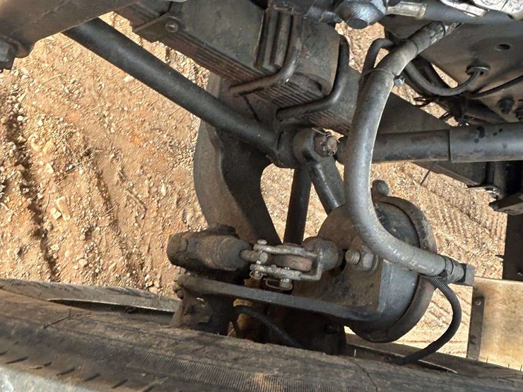 1999-international-4700-image-35