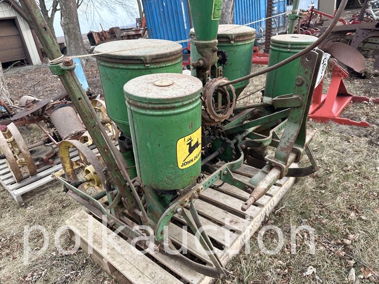 john-deere-2-image-2