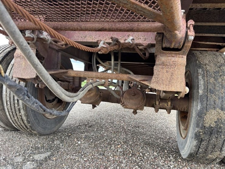 1978-wesco-28'-t/a-flatbed-pup-trailer-image-17