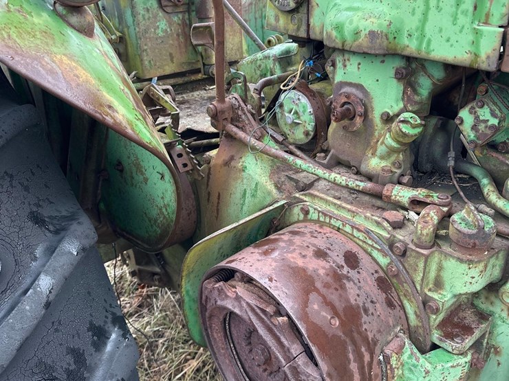 john-deere-720-image-16