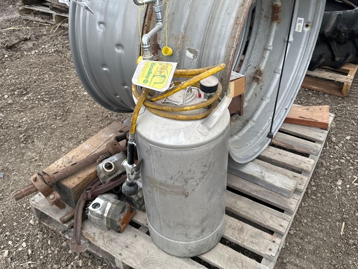 (2)-38"-rims-&-misc.-(wf)-image-3