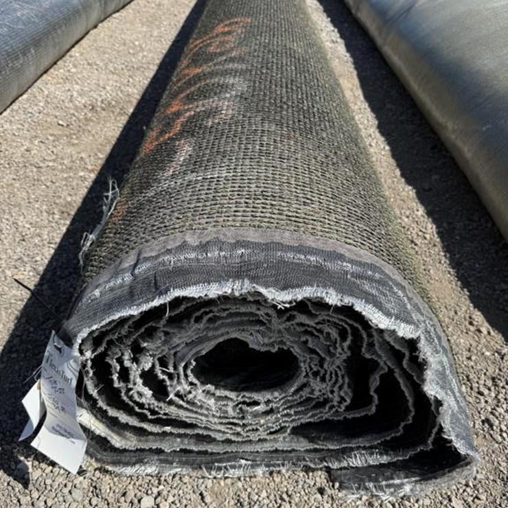 #259 • 26' Roll Of Turf - T-50