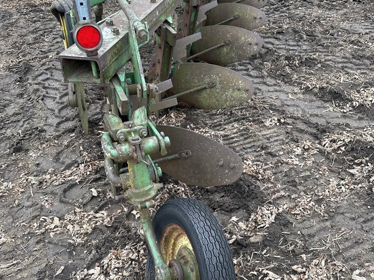 6-bottom-pull-type-plow---16"-(hess)-image-6