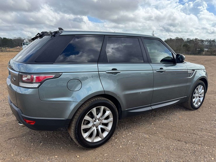 2016-land-rover-range-rover-image-3