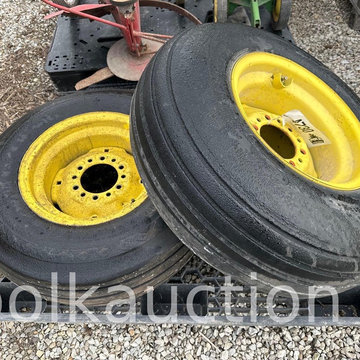 (2) 15" FRONT TIRES & RIMS (WF)