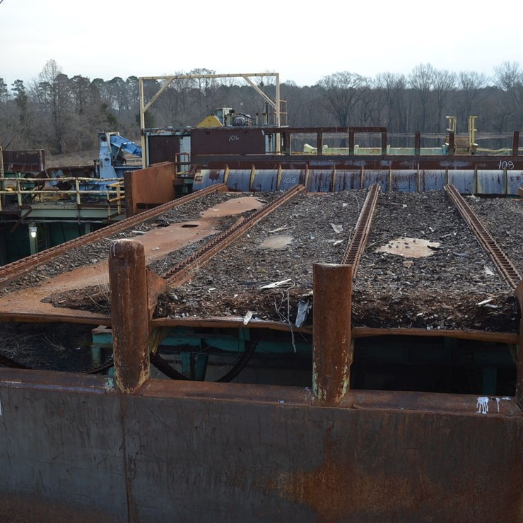 38' HEAVY DUTY 4 STRAND LOG DECK W/ S DRIVE SYSTEM W/ STEEL SUPPORT NO DRIVE