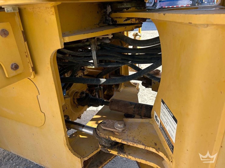 2004-deere-544j-image-17