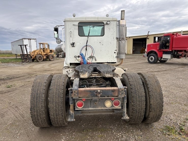 2002-international-9200i-image-4