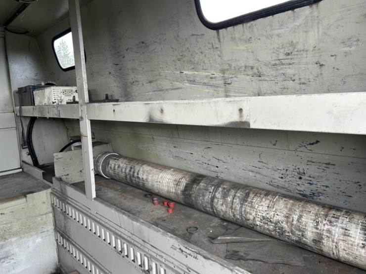 2015-ford-f450-sd-image-37