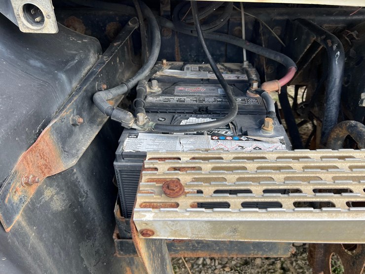 1999-mack-ch613-image-39