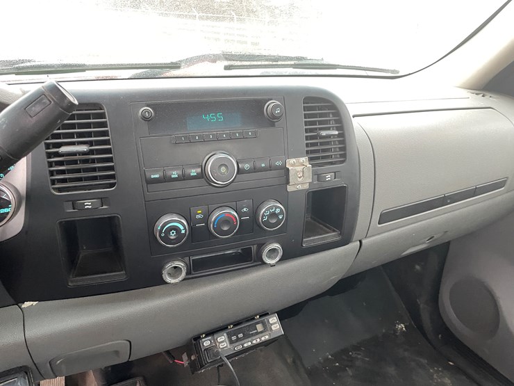 2007-chevrolet-3500-image-28