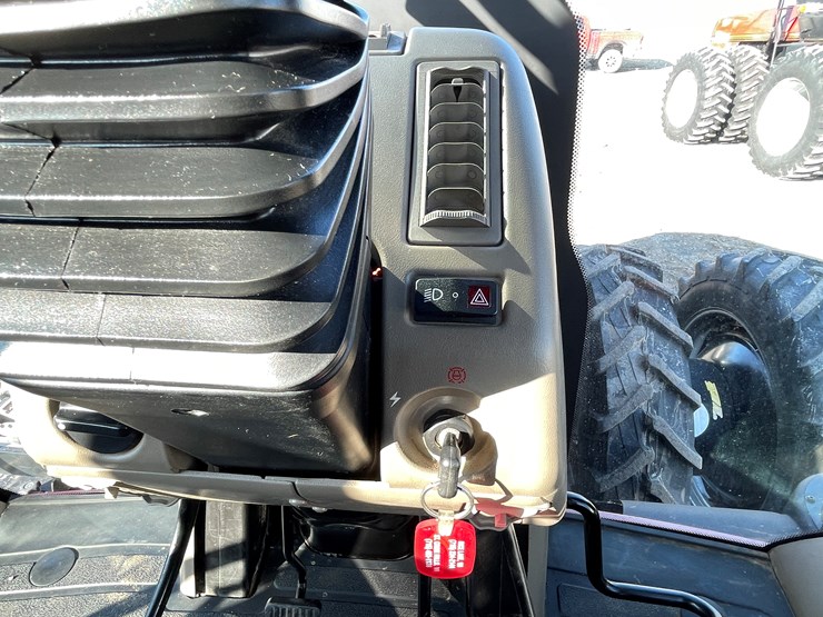 case-ih-magnum-315-image-82