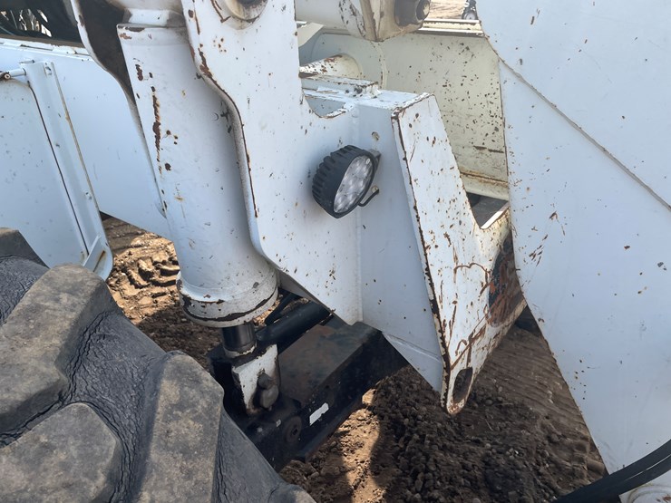 1999-lull-844c-42-image-10