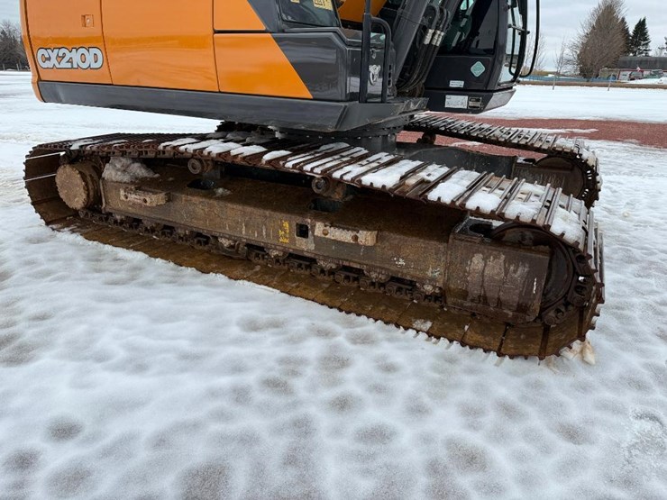 case-cx210d-image-15