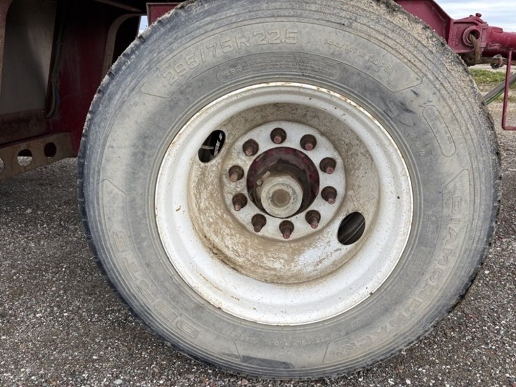 2016-dc-t/a-double-drop-pup-trailer-image-10