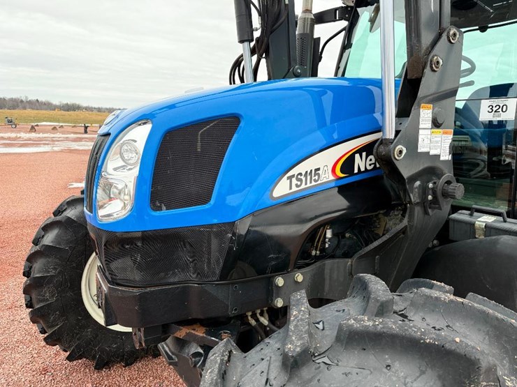 new-holland-ts115a-image-35