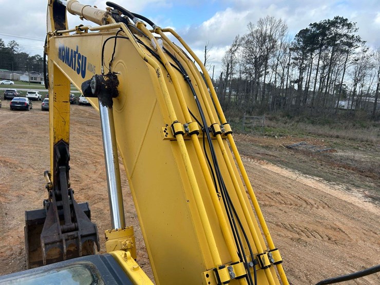 2015-komatsu-pc210-lc-10-image-49