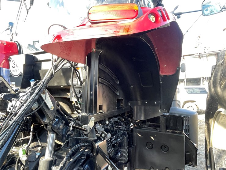 #101-•-case-ih-185-puma-tractor-(2nd-owner)-image-35