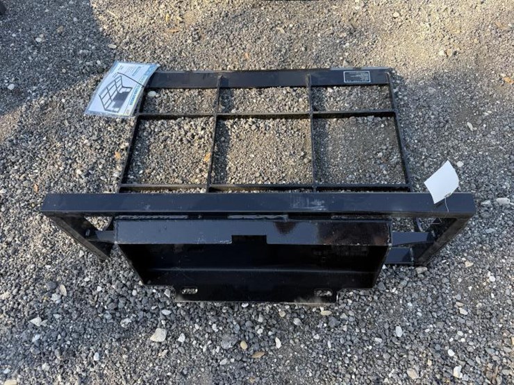 #230-•-mini-skid-steer-land-leveler-image-3