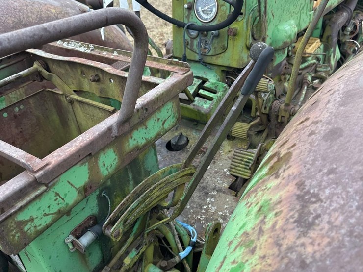 john-deere-720-image-13