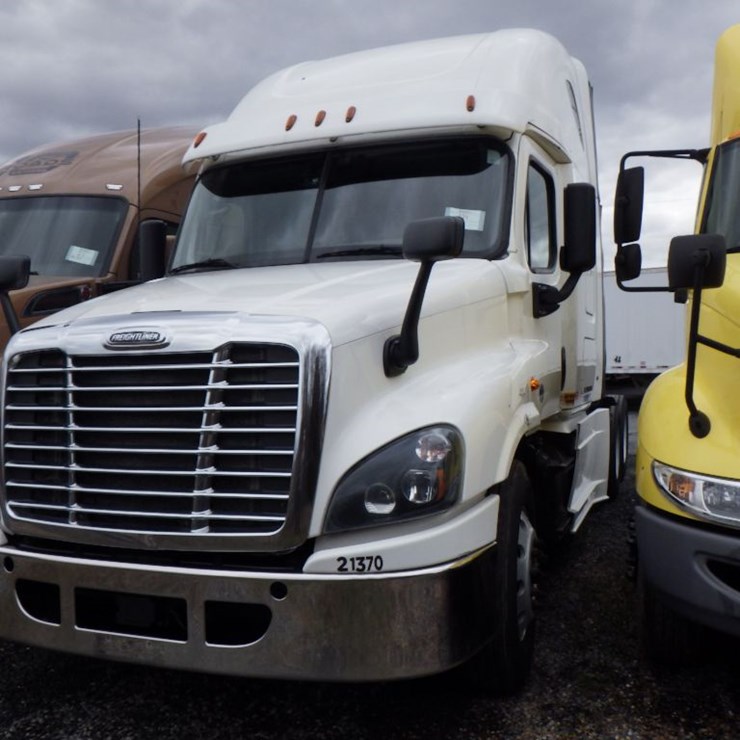 2017 FREIGHTLINER CASCADIA 125 EVOLUTION