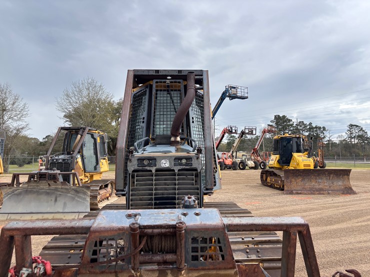 deere-650h-lgp-image-17