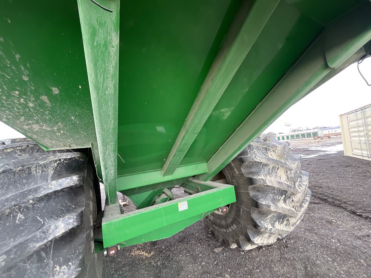 2020-j&m-1111-22t-image-19