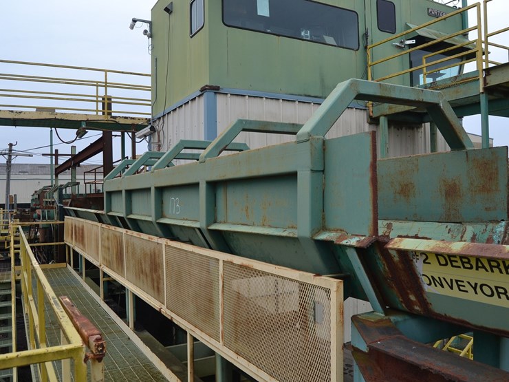 24"x135'-log-belt-trough-w/-8-arm-log-sweep-no-drive-image-4