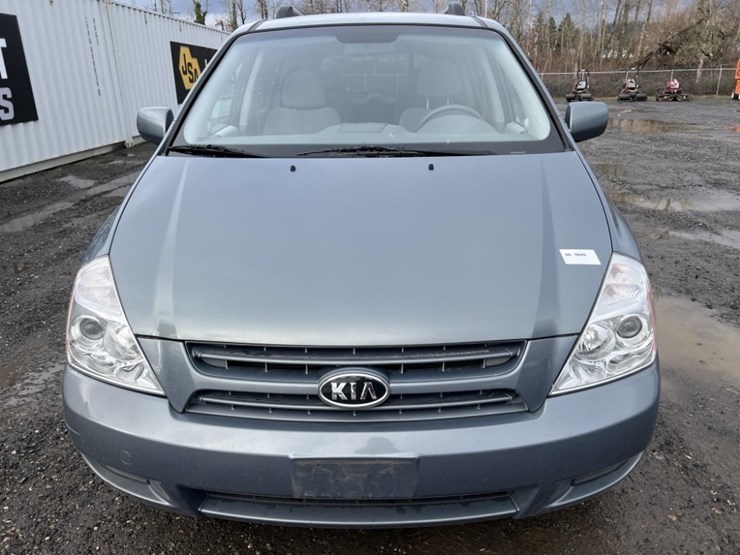 2008-kia-sedona-image-8