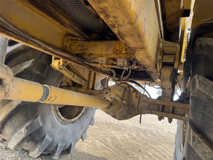 2005-john-deere-100-image-50