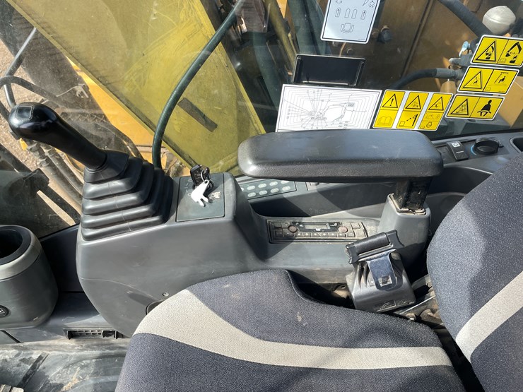 caterpillar-312f-image-48