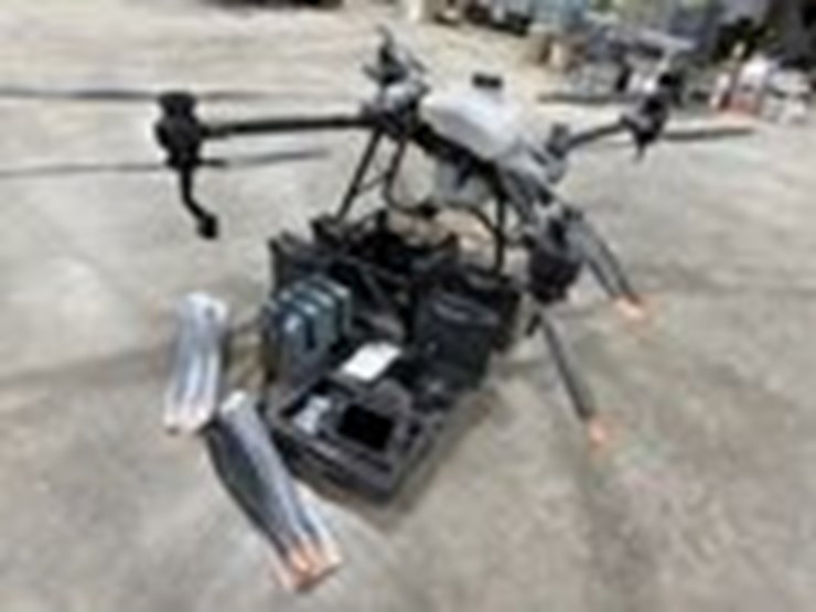#557-•-t40-sprayer-drone-image-8