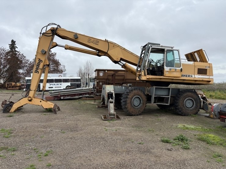 liebherr-a942-image-2