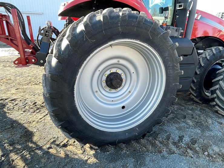 case-ih-magnum-315-image-46