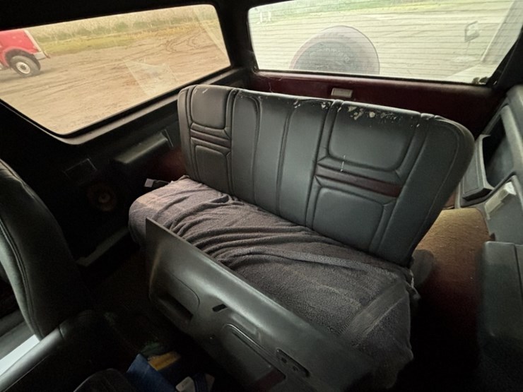 1991-ford-bronco-image-19