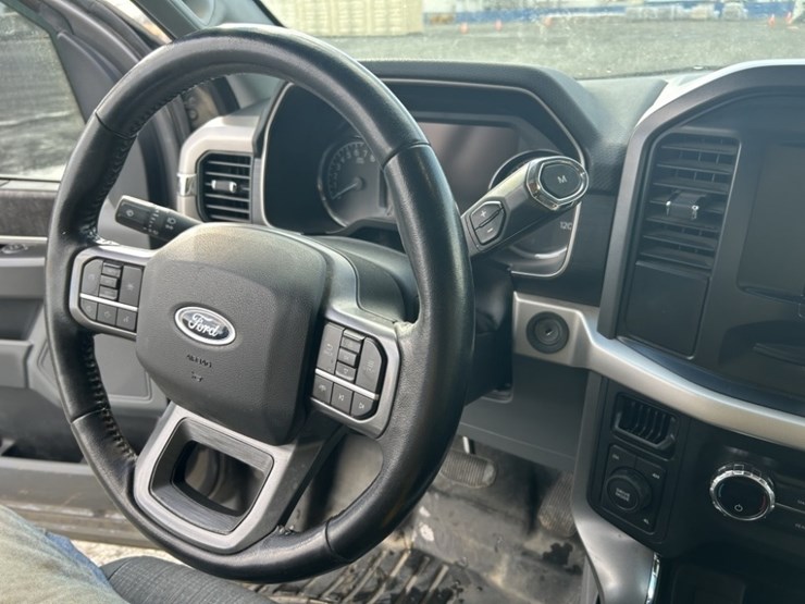 2021-ford-f150-xlt-image-19