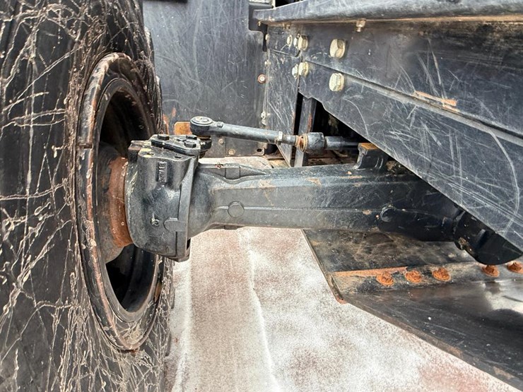 new-holland-ts6.120-image-39