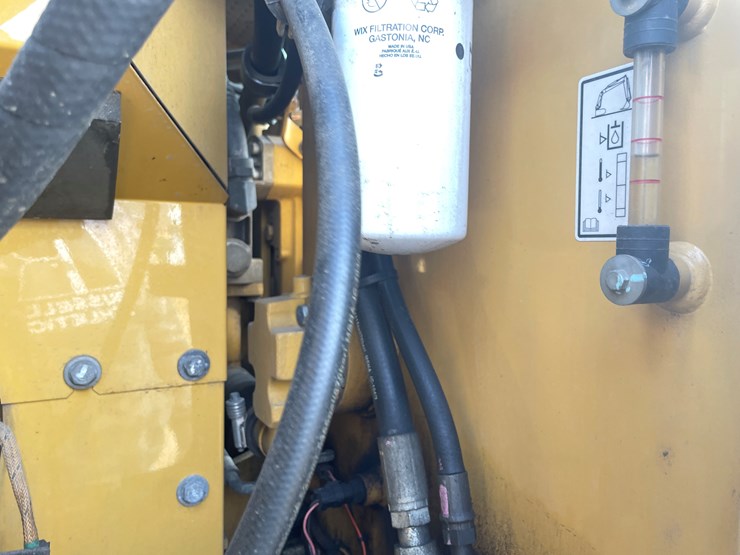 caterpillar-312f-image-34