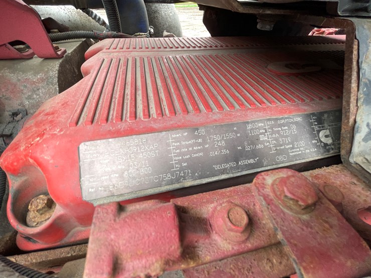 2012-kenworth-t660-image-14